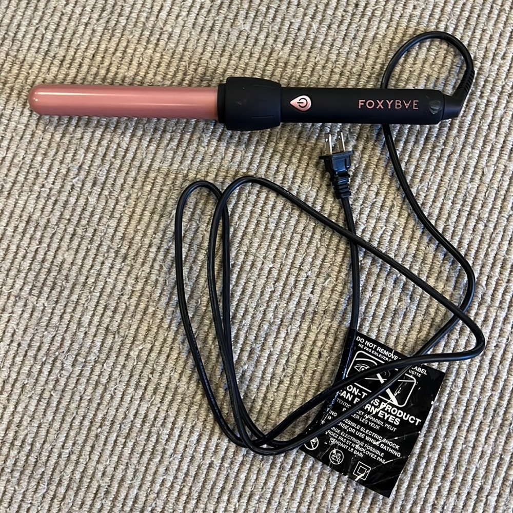 Curling wand by Foxybae